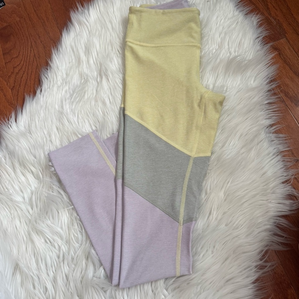 Outdoor Voices 7/8 Spring leggings - Picture 2 of 8